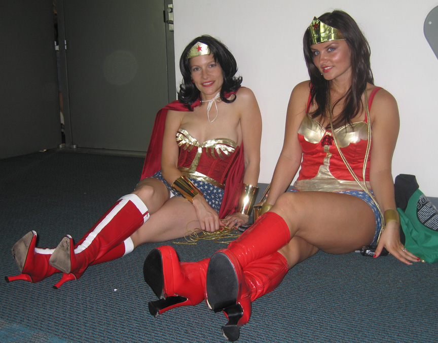 Wonder Woman finds her twin!